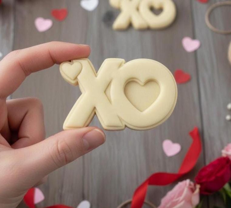 XOXO Cookie Cutter, Valentine’s Day Letter Cookie Cutter with Hearts , Bemine Cookie Cutter, Love Plaque Valentine’s Day Cookie Cutter