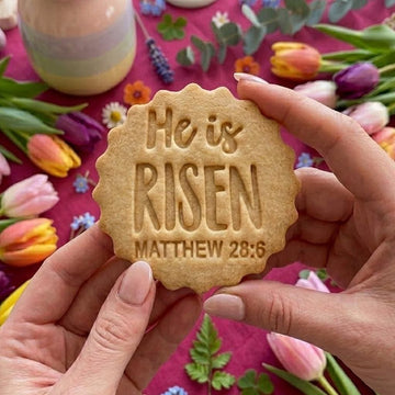 He is Risen Cookie Cutter, Happy Easter Day Cookie Cutter Stamp, Personalized Easter Cookie, Easter Day Gifts, Easter Baking, Matthew 28:6