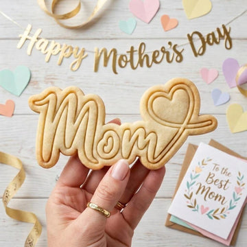 Love Mom Cookie Cutter and Stamp, Mother's Day Cookie Stamp, Mama Grandma Cookie Cutter, Mother's Day Cookie Gift Set