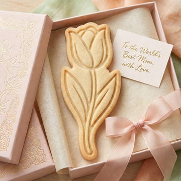 Tulip Flower Cookie Cutter and Stamp, Mother's Day Floral Cookie Cutter, Mom's Garden Spring Cookie Stamp