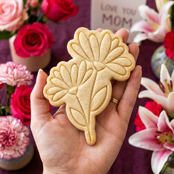 Daisy Branch Cookie Cutter Stamp, MAMA Cookie, Custom Mom, Fondant Cutter, Mother's Day Gifts, Grandma Cookie Cutter, Mom Floral
